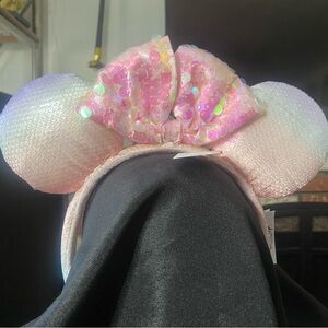 NWT Shanghai Disney Minnie Ears - Gradient